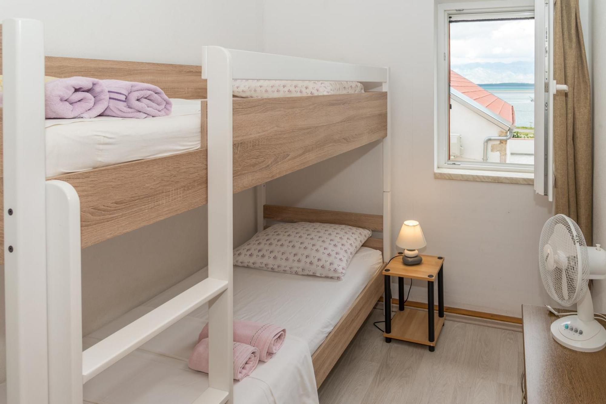 Apartmani Danijel 닌 외부 사진