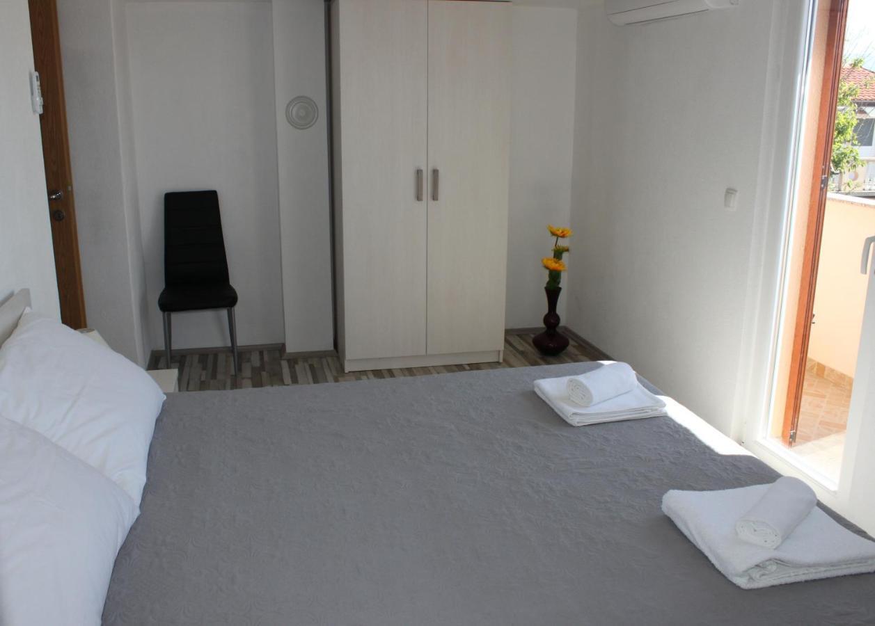 Apartmani Danijel 닌 외부 사진